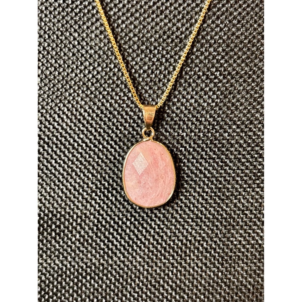 Pink Stone Oval Faceted Pendant Necklace Gold Tone Stainless Steel Box Chain